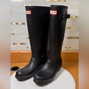 Hunter Tall Matte Black Rubber Rain Boots Women’s Size‎ 6 – Classic Fit